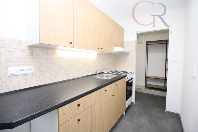 REZERVACE Pronájem bytu 2+1, 59 m2, ul. Zelenohorská, Plzeň