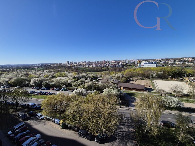 Pronájem bytu 3+1, 72 m2, ulice Vajdova, Praha