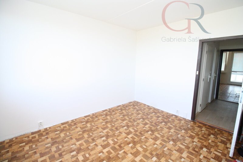 Pronájem bytu 3+1, 72 m2, ulice Vajdova, Praha