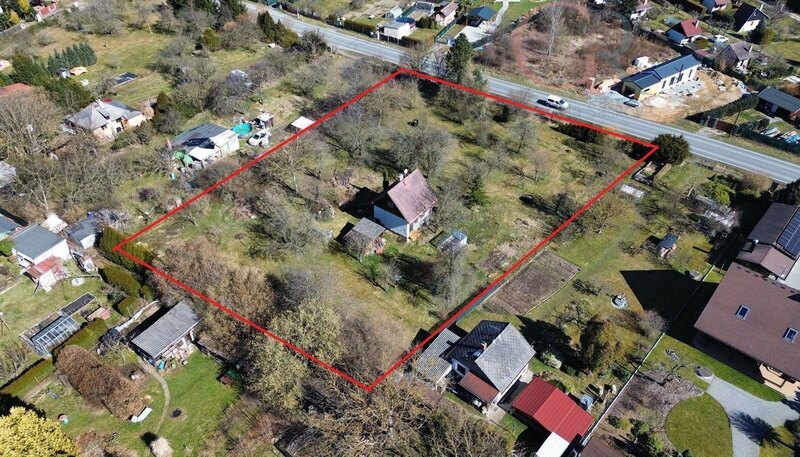 Prodej stavebního pozemku 3.421 m2, Plzeň - Radobyčice