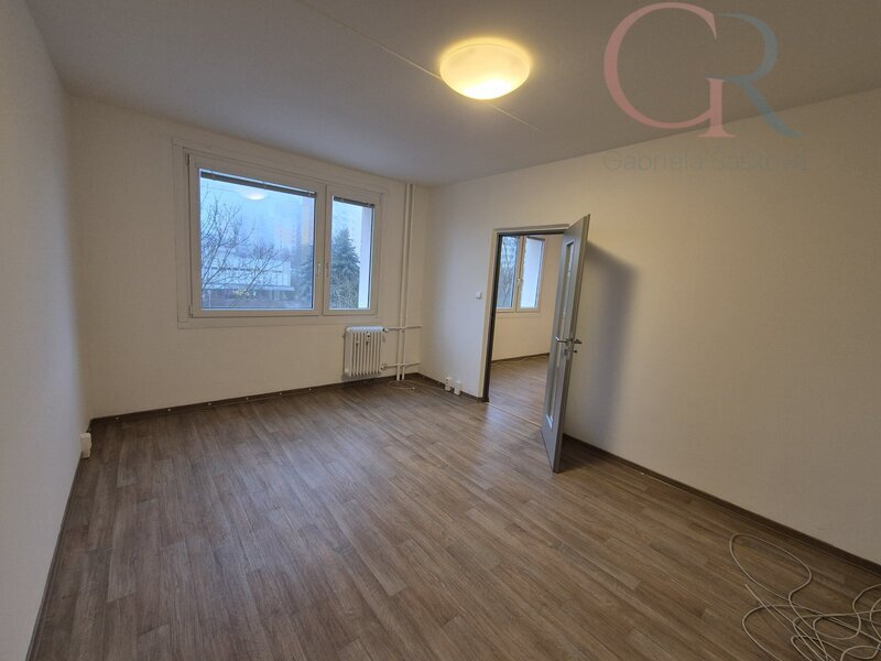 REZERVACE Pronájem bytu 1+1, ul. Komenského, Plzeň