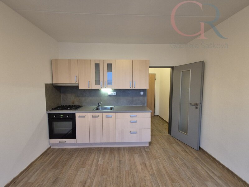 REZERVACE Pronájem bytu 1+1, ul. Komenského, Plzeň