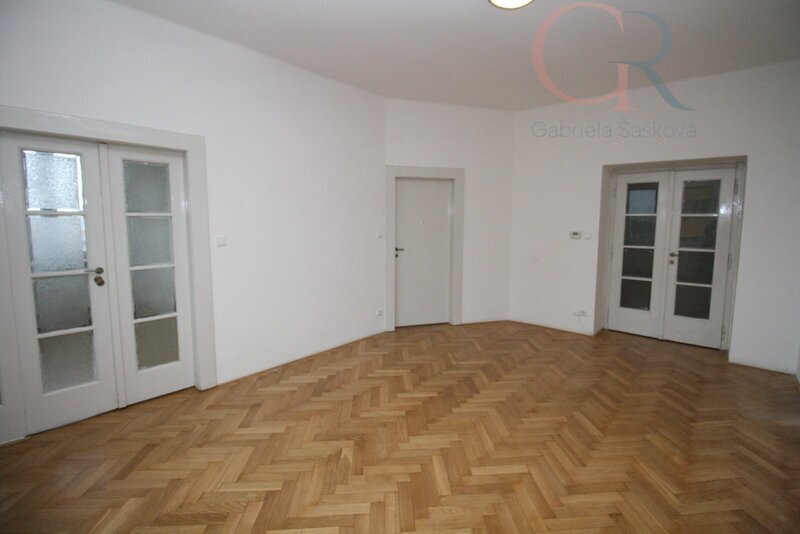 REZERVACE Pronájem bytu 5+1, ulice U Trati, Plzeň