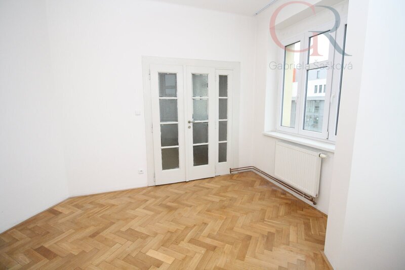 REZERVACE Pronájem bytu 5+1, ulice U Trati, Plzeň