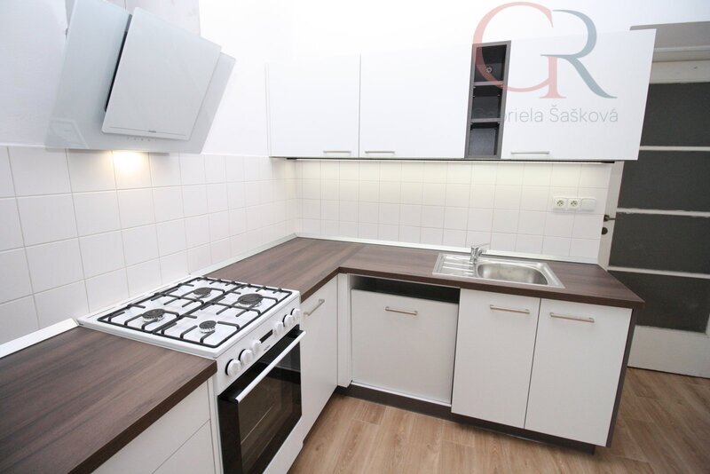 REZERVACE Pronájem bytu 5+1, ulice U Trati, Plzeň