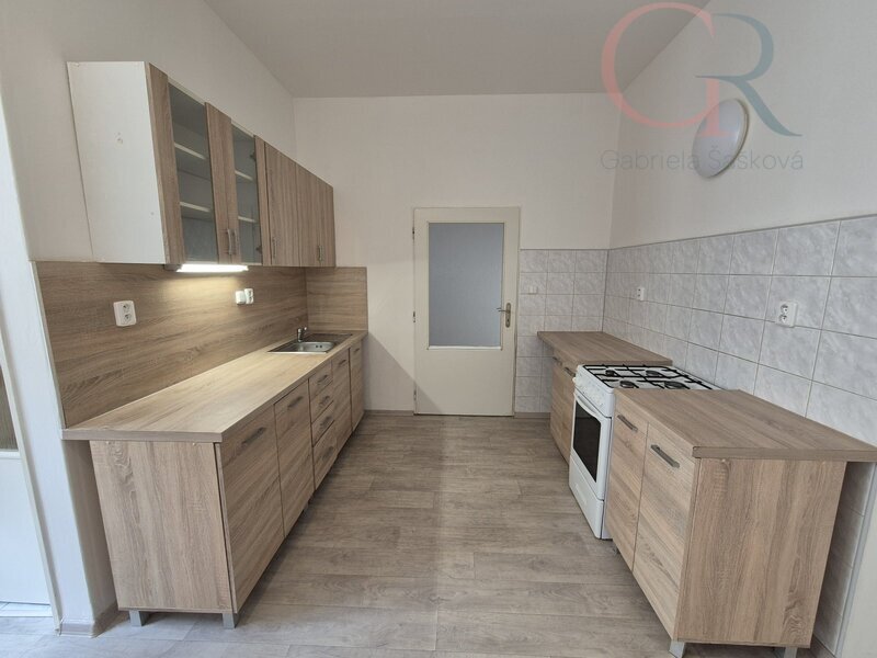 Pronájem bytu 2+kk, 50 m2, v ul. Veleslavínova, Plzeň