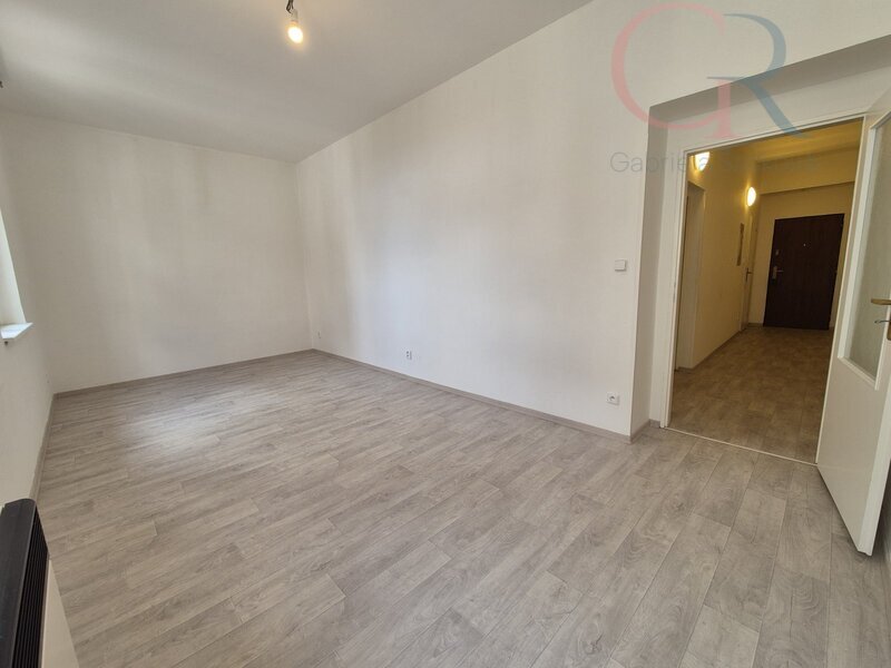 Pronájem bytu 2+kk, 50 m2, v ul. Veleslavínova, Plzeň